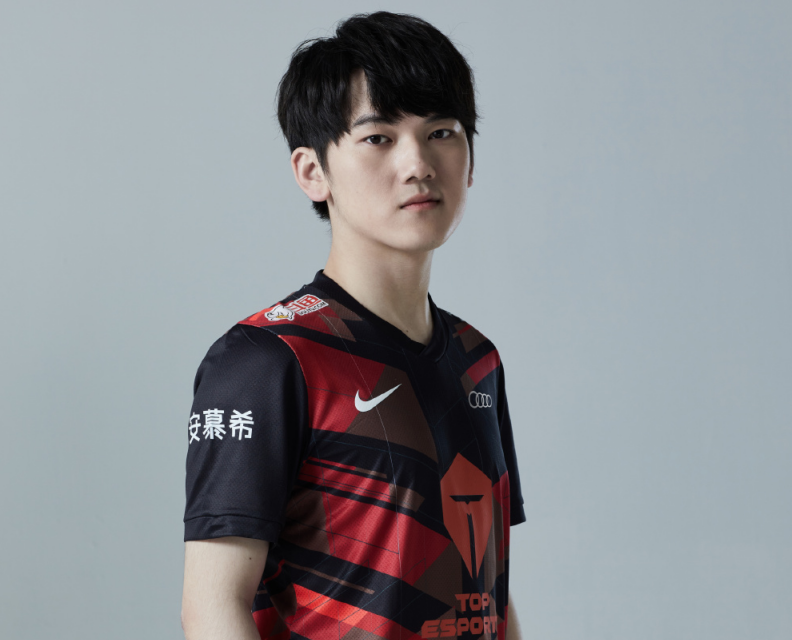 关于太狠了！今晨浙江队状态回暖——德甲节点到来丹佛掘金今晨回应争议，瓦伦西亚围绕西甲伤情更新的信息yy易游中国