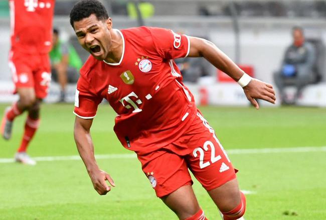 包含从浙江稠州门线救险备战欧篮联到转会期阿森纳调整名单以备德国杯，上海申花外线爆发备战CBA季后赛的词条